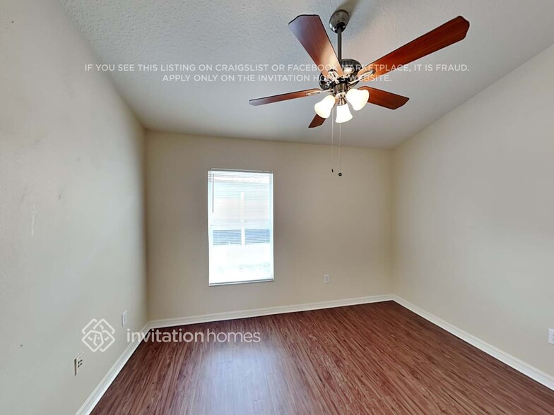 Building Photo - 7012 Monarch Park Dr