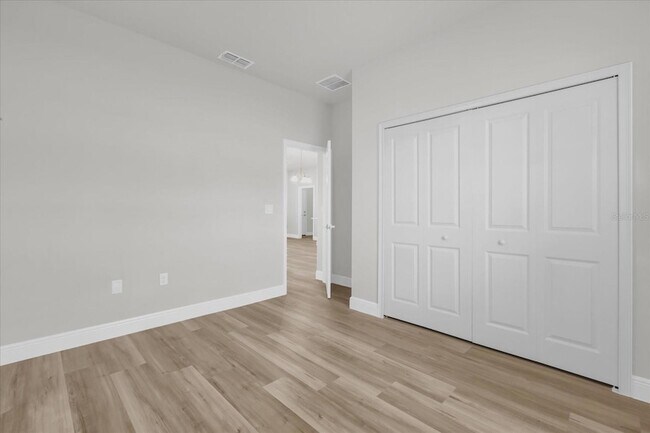 Building Photo - 3935 SW 151st Pl