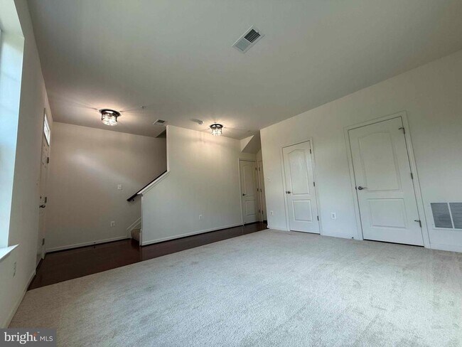 Building Photo - 12708 Longford Glen Dr