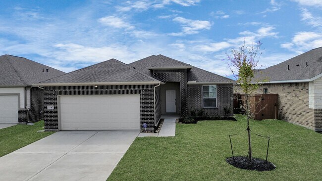 Building Photo - Welcome to the Drake – Where Comfort Meets Elevated Living