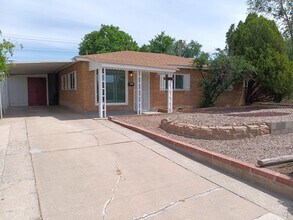 Building Photo - Cozy 4-bedroom, 2-bathroom home! Showings available Soon! Price Drop!!