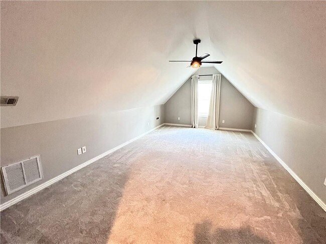 Building Photo - 4416 W Arlington Dr