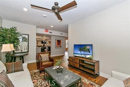 Building Photo - 627 Deep Valley Dr