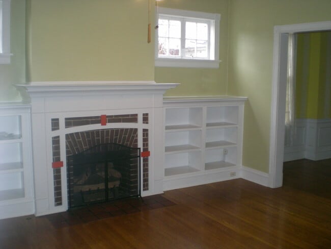 Building Photo - Sunny 3 BR / 2 BA Beautiful Home in Museum...