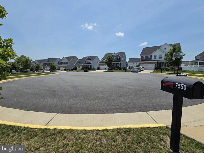 Building Photo - 7550 Mint Springs Ct