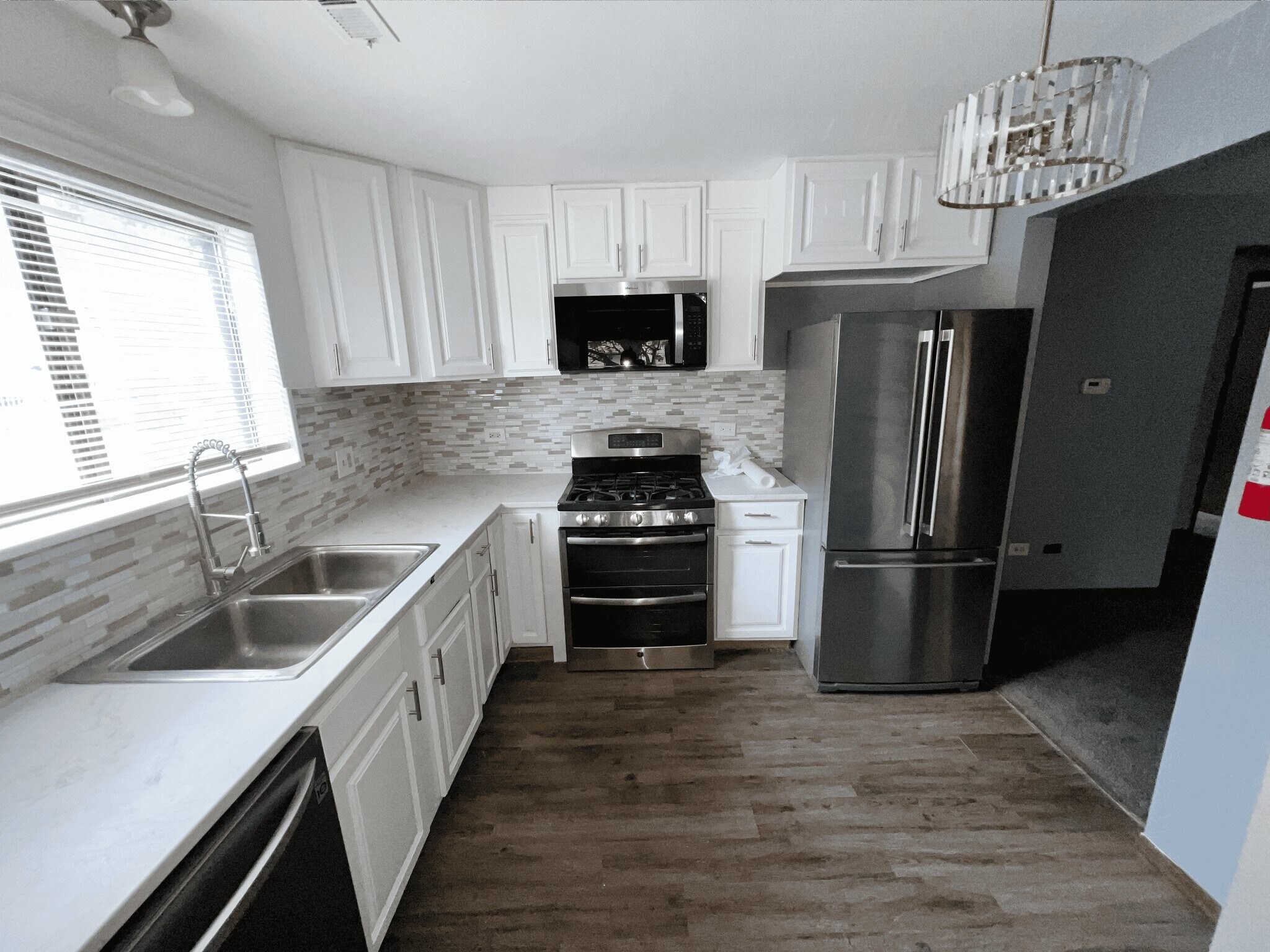 Building Photo - 1259 Cunningham Dr