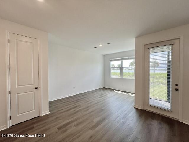 Building Photo - 1239 Bluewater Ln