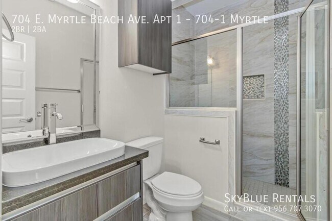 Building Photo - 704 E Myrtle Beach Ave
