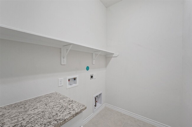 Building Photo - 7203 Buckthorn Holw Trl