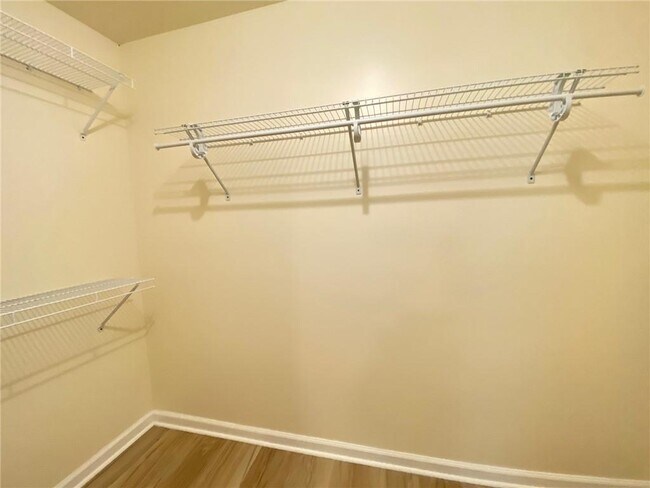 Building Photo - 2264 Salt Springs Pl