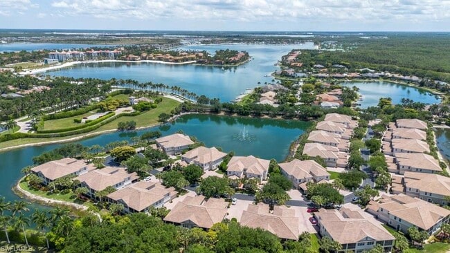 Building Photo - 10040 Valiant Ct