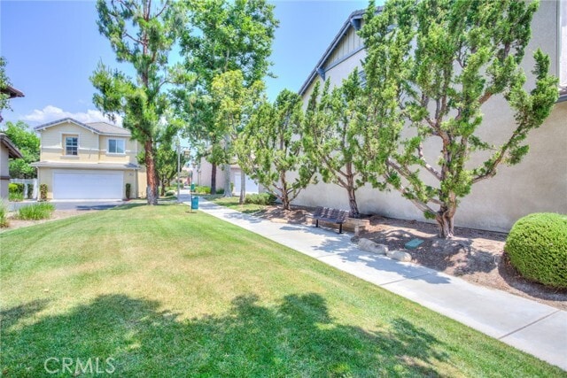 Building Photo - 11090 Mountain View Dr