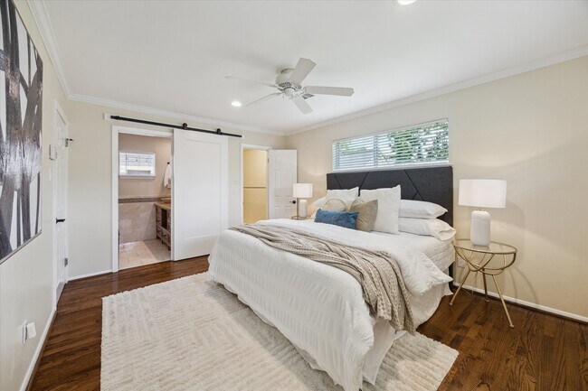 Building Photo - 9222 Bronco Dr