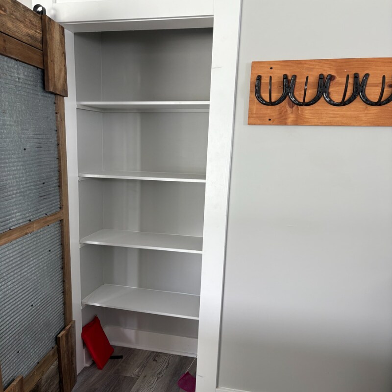 Building Photo - 760 Old Camp Church Rd