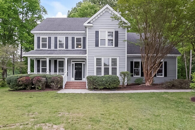 Building Photo - 900 Birkdale Dr