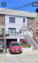 Building Photo - 2452 33rd St