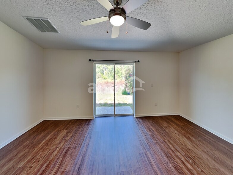 Building Photo - 4357 Seven Canyons Dr