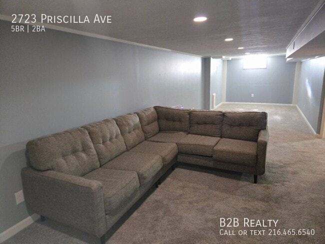 Building Photo - 2723 Priscilla Ave