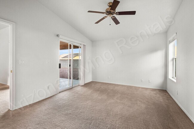 Building Photo - MOVE IN SPECIAL, $750 OFF FIRST MONTH
