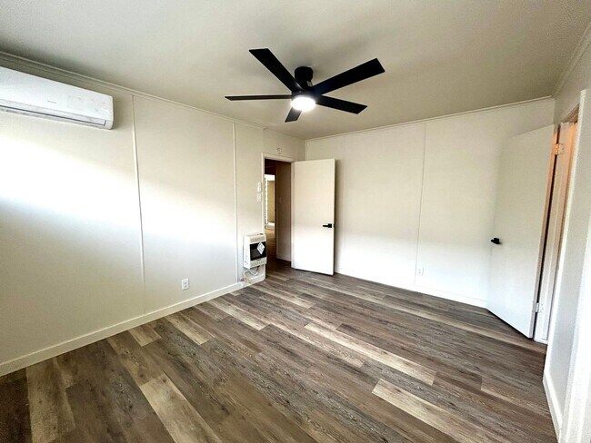 Building Photo - 3304 Tom Green St