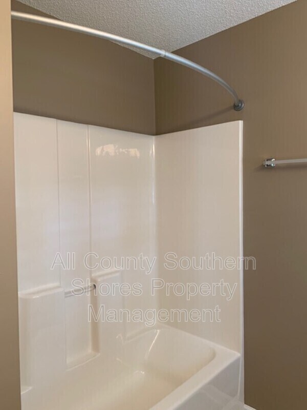 Building Photo - 970 Palisade Cir