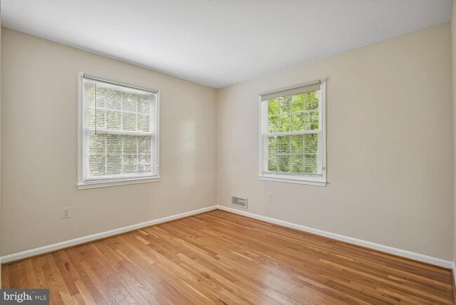 Building Photo - 1510 Chatham Colony Ct