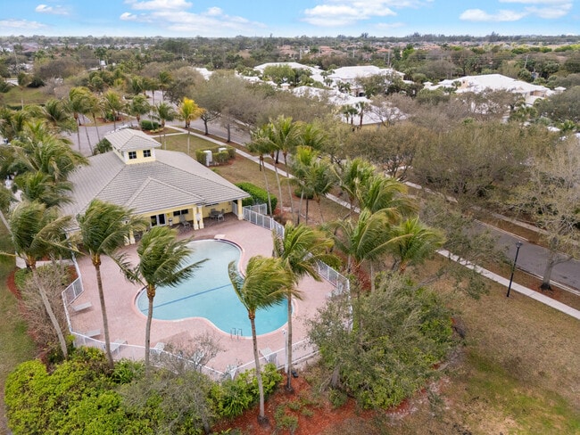 Building Photo - 6791 Lantern Key Dr