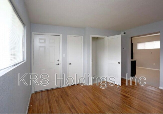Building Photo - 4106 Newsome Dr