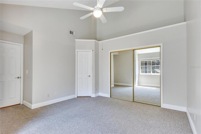 Building Photo - 955 Forest Ridge Ct