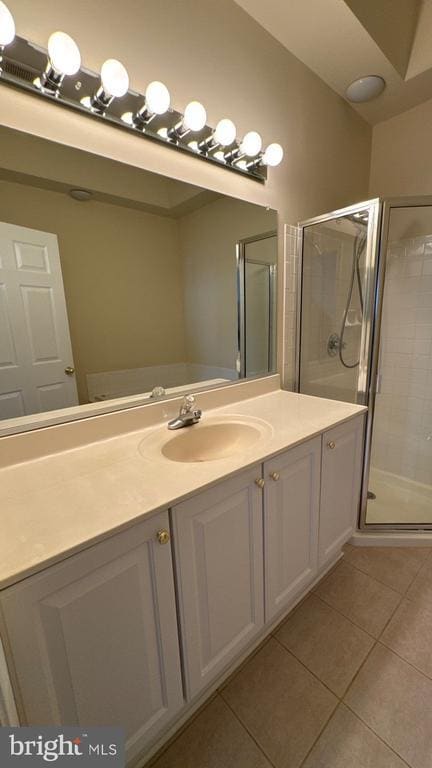 Building Photo - 10715 Symphony Way