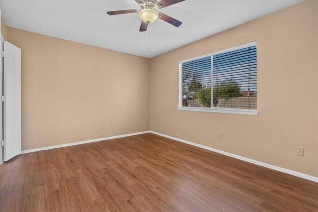 Building Photo - 3807 Glengate Dr