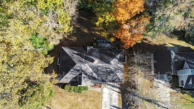 Building Photo - 30 Allen Oaks Way