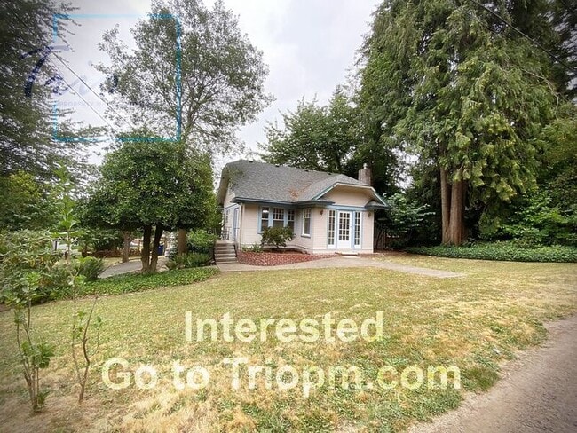 Building Photo - 1673 Riverview St