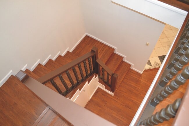 Building Photo - 6407 Gentry Ave