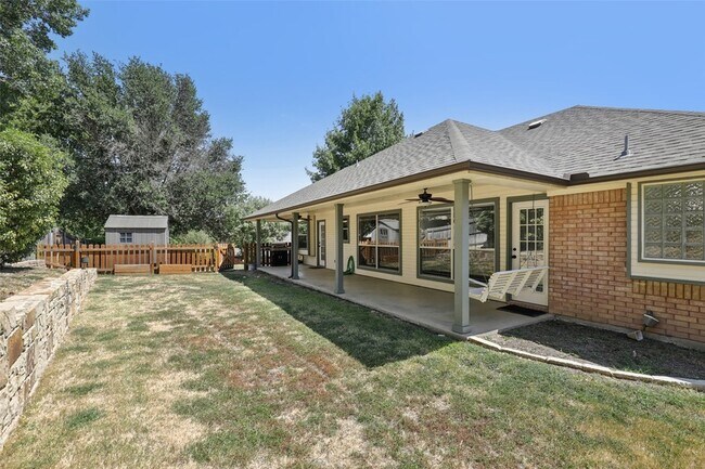 Building Photo - 7512 Woodside Hl