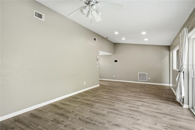 Building Photo - 2914 Cypress Green Dr