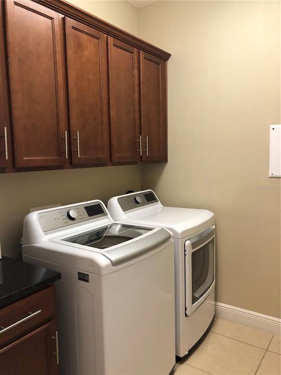 Building Photo - 3905 Redfin Pl