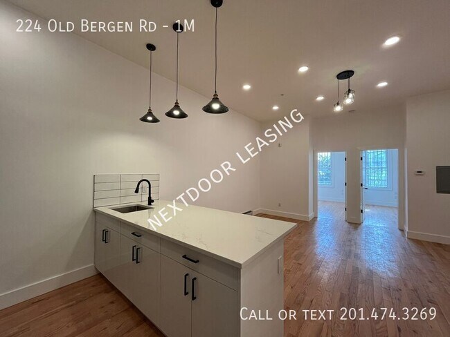 Building Photo - 224 Old Bergen Rd