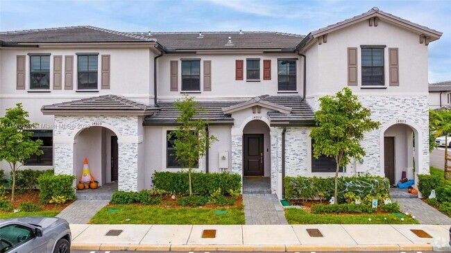 Building Photo - 14807 SW 183rd Ter