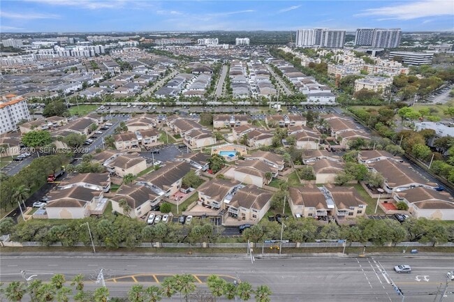 Building Photo - 4540 NW 79th Ave