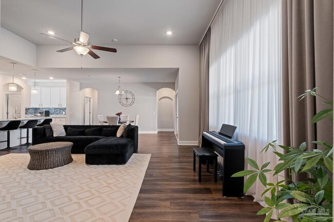 Building Photo - 3552 Pelican Bay Cir