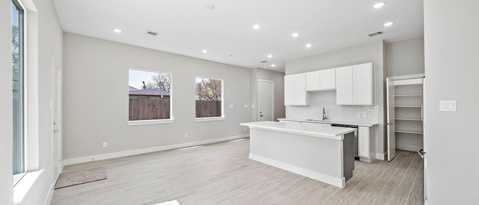 Building Photo - 4536 Sunflower St