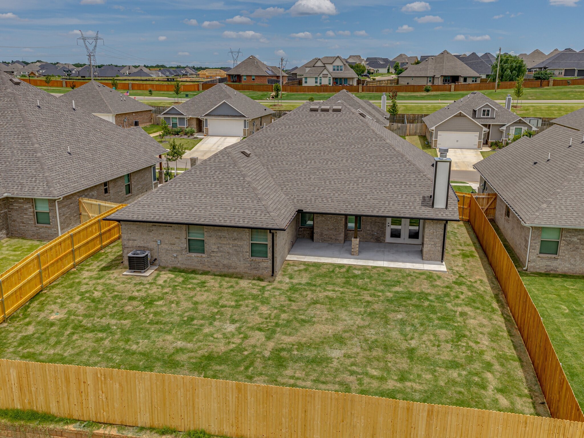 Building Photo - 3241 Mangrove Rd