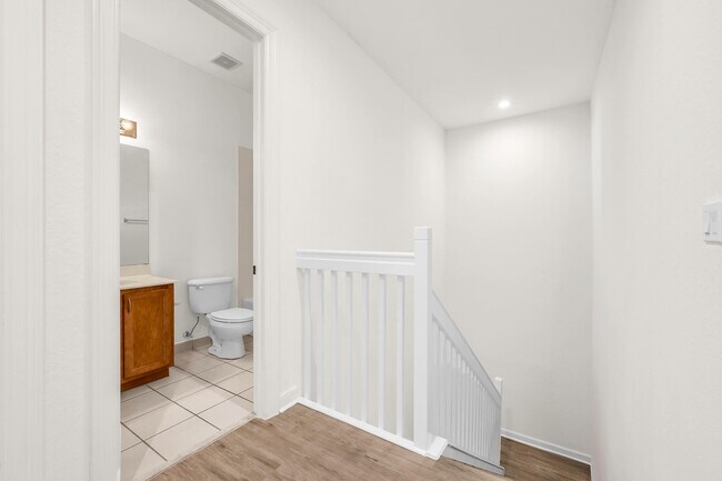 Building Photo - 650 Pacific Grove Dr