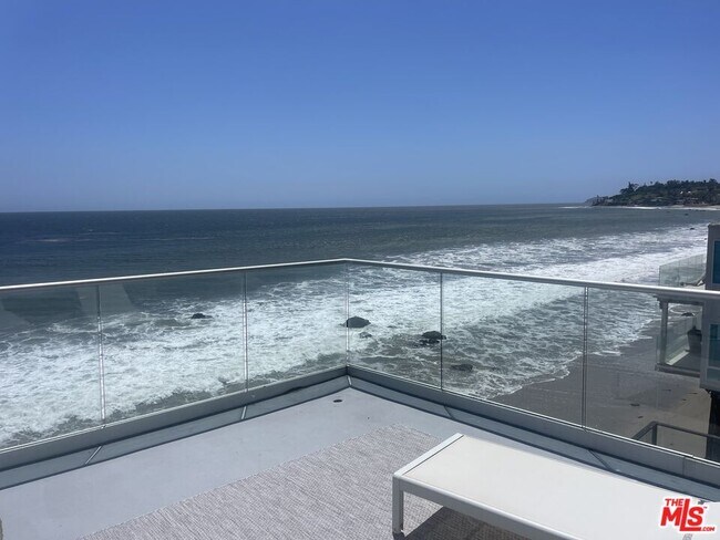 Building Photo - 26060 Pacific Coast Hwy