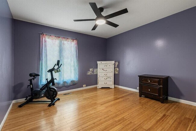 Building Photo - 2002 S 17th St