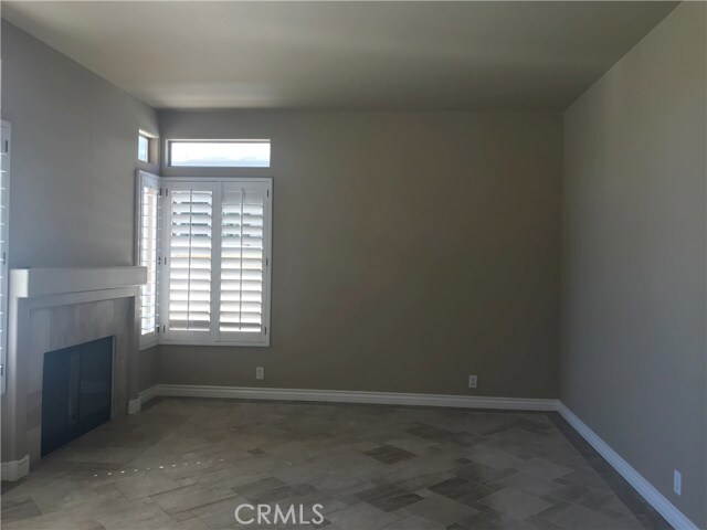 Building Photo - 14 Calella