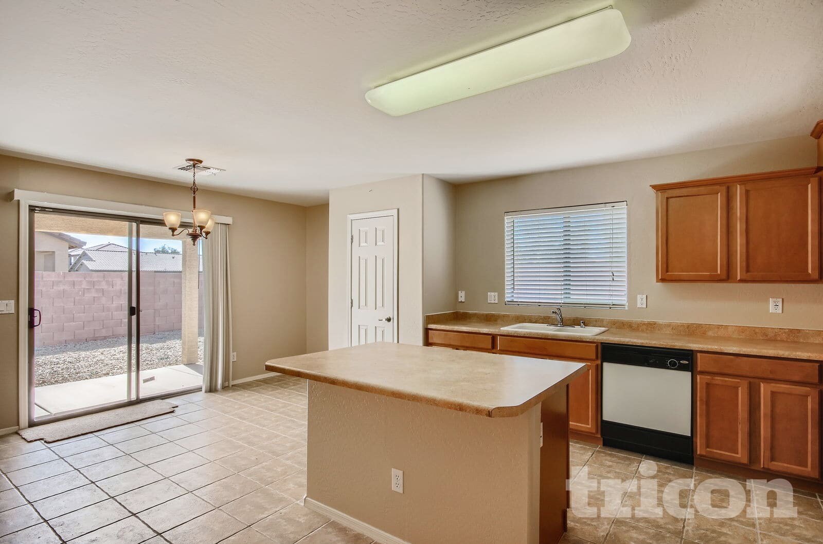 Building Photo - 34113 N Alison Dr