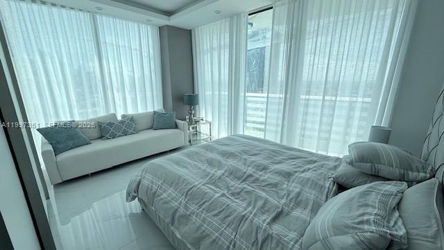 Building Photo - 460 NE 28th St