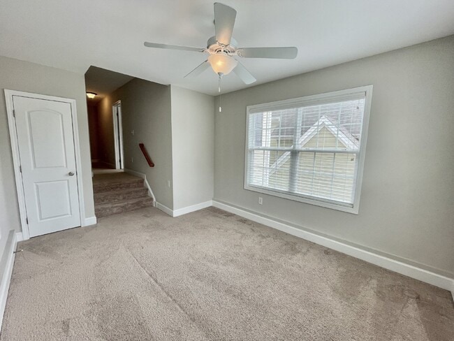 Building Photo - 3 bed, 2.5 bath Nest with Bonus Room in An...